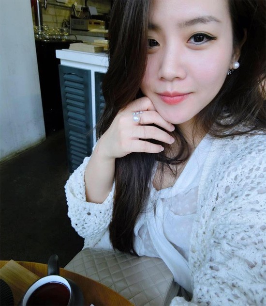 Em gái Ông Cao Thắng gần 30 mà vẫn trẻ xinh, thảnh thơi tận hưởng cuộc sống độc thân sang chảnh